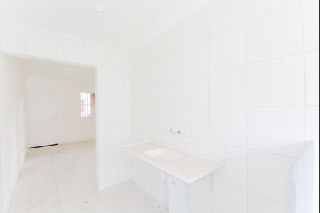 Cozinha de apartamento para alugar com 2 quartos, 50m² em Vila Alzira, Guarulhos