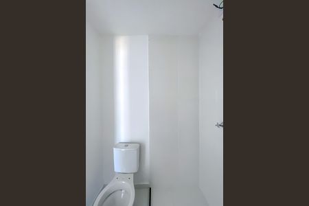 Apartamento à venda com 39m², 2 quartos e sem vaga Apartamento à venda com 39m², 2 quartos e sem vagaBanheiro
