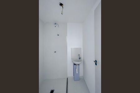 Apartamento à venda com 39m², 2 quartos e sem vaga Apartamento à venda com 39m², 2 quartos e sem vagaBanheiro