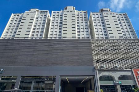 Fachada do Prédio de apartamento para alugar com 2 quartos, 72m² em Vila Nova Conceição, São Paulo