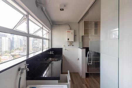 Área de Serviço de apartamento para alugar com 2 quartos, 72m² em Vila Nova Conceição, São Paulo