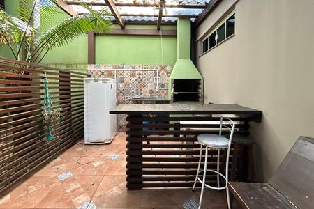 Apartamento para alugar com 69m², 2 quartos e 1 vaga Apartamento para alugar com 69m², 2 quartos e 1 vagaÁrea comum - Churrasqueira