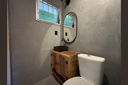 Apartamento para alugar com 69m², 2 quartos e 1 vaga Apartamento para alugar com 69m², 2 quartos e 1 vagaBanheiro