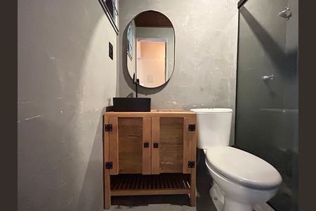 Apartamento para alugar com 69m², 2 quartos e 1 vaga Apartamento para alugar com 69m², 2 quartos e 1 vagaBanheiro