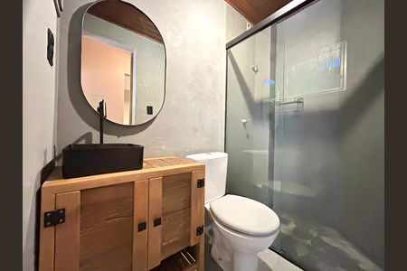 Apartamento para alugar com 69m², 2 quartos e 1 vaga Apartamento para alugar com 69m², 2 quartos e 1 vagaBanheiro