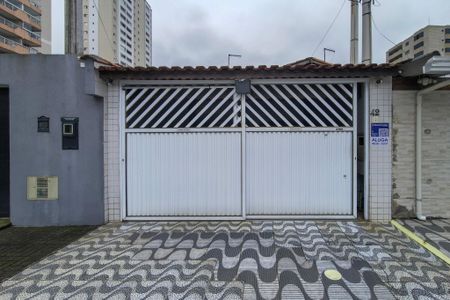 Fachada de casa para alugar com 3 quartos, 75m² em Vila Tupi, Praia Grande