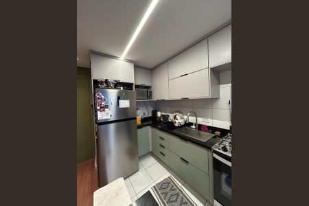 Cozinha de apartamento à venda com 2 quartos, 51m² em São Pedro, Osasco