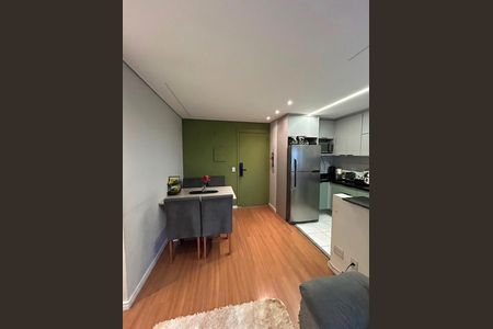 Sala de apartamento à venda com 2 quartos, 51m² em São Pedro, Osasco