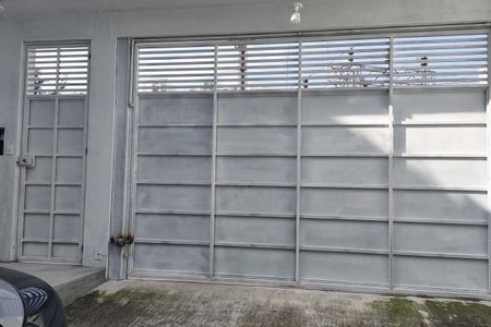Garagem de casa à venda com 3 quartos, 240m² em Santa Paula, São Caetano do Sul