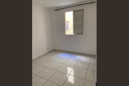 Quarto de apartamento para alugar com 2 quartos, 48m² em Roselândia, Cotia