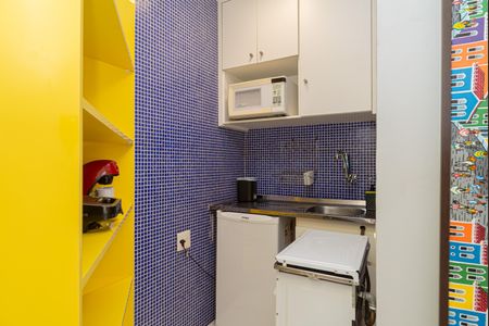 Cozinha de kitnet/studio à venda com 1 quarto, 29m² em Bela Vista, São Paulo