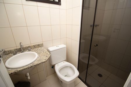 Apartamento à venda com 61m², 2 quartos e 1 vaga Apartamento à venda com 61m², 2 quartos e 1 vagaBanheiro Social