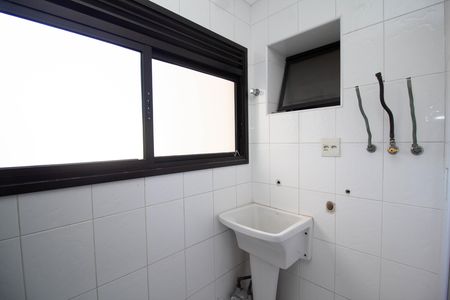 Apartamento à venda com 61m², 2 quartos e 1 vaga Apartamento à venda com 61m², 2 quartos e 1 vagaÁrea de Serviço