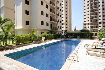 Apartamento à venda com 61m², 2 quartos e 1 vaga Apartamento à venda com 61m², 2 quartos e 1 vagaÁrea comum - Piscina