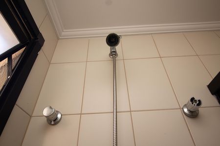 Apartamento à venda com 61m², 2 quartos e 1 vaga Apartamento à venda com 61m², 2 quartos e 1 vagaBanheiro da Suíte