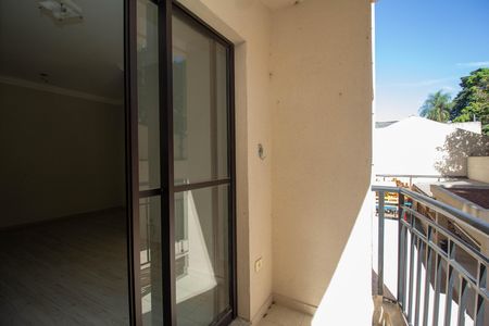 Apartamento à venda com 61m², 2 quartos e 1 vaga Apartamento à venda com 61m², 2 quartos e 1 vagaVaranda da Sala