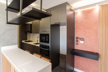 Apartamento para alugar com 43m², 2 quartos e 1 vaga Apartamento para alugar com 43m², 2 quartos e 1 vagaCozinha e Área de Serviço
