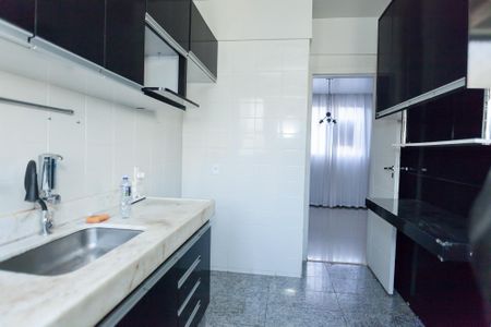 Apartamento à venda com 110m², 3 quartos e 2 vagas Apartamento à venda com 110m², 3 quartos e 2 vagasCozinha
