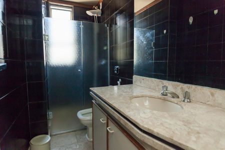 Apartamento à venda com 110m², 3 quartos e 2 vagas Apartamento à venda com 110m², 3 quartos e 2 vagasBanheiro Social