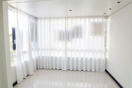 Apartamento à venda com 110m², 3 quartos e 2 vagas Apartamento à venda com 110m², 3 quartos e 2 vagassala