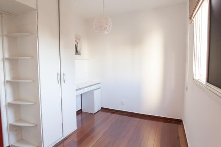 Apartamento à venda com 110m², 3 quartos e 2 vagas Apartamento à venda com 110m², 3 quartos e 2 vagasquarto 2