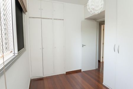 Apartamento à venda com 110m², 3 quartos e 2 vagas Apartamento à venda com 110m², 3 quartos e 2 vagasquarto 2