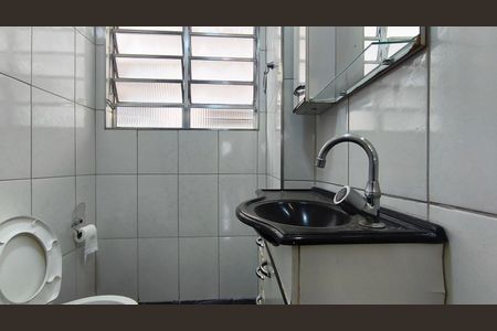 Apartamento para alugar com 49m², 1 quarto e sem vaga Apartamento para alugar com 49m², 1 quarto e sem vagaBanheiro