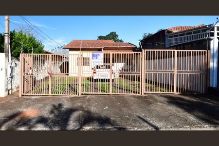 Fachada / Placa de casa à venda com 2 quartos, 216m² em Residencial Terra Nova, Campinas