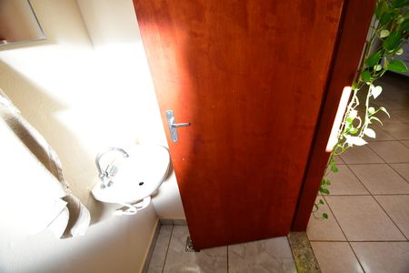 Casa à venda com 216m², 2 quartos e sem vagaLavabo