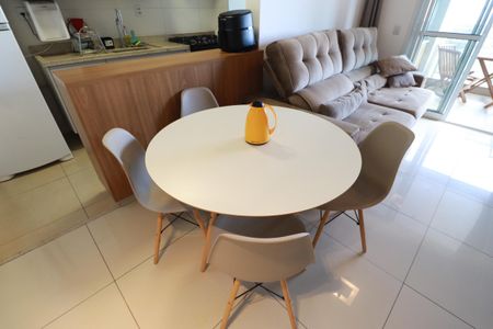 Apartamento para alugar com 93m², 3 quartos e 2 vagasSala
