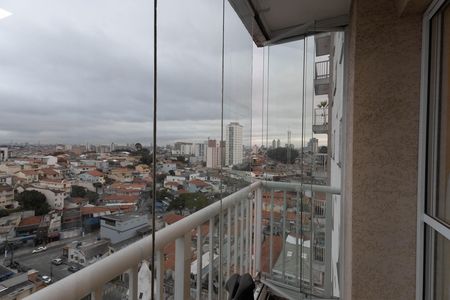 Varanda de apartamento para alugar com 2 quartos, 47m² em Parque Vitoria, São Paulo