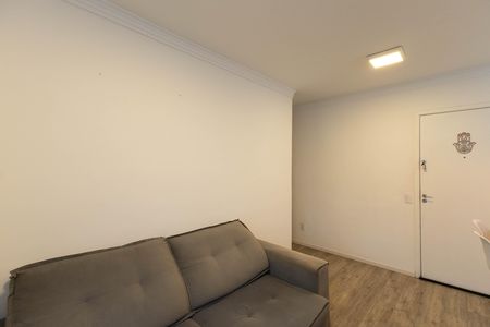 Sala  de apartamento para alugar com 2 quartos, 47m² em Parque Vitoria, São Paulo
