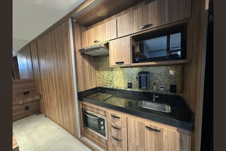 Apartamento à venda com 32m², 1 quarto e 1 vaga