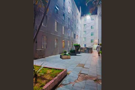 Área externa de apartamento à venda com 2 quartos, 58m² em Vila Sabrina, São Paulo
