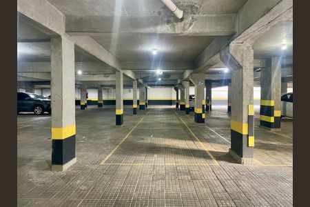 Apartamento à venda com 4 quartos, 130m² em Cachoeirinha, Belo Horizonte