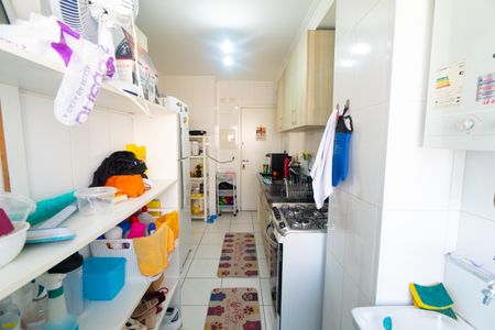 Apartamento para alugar com 81m², 2 quartos e 1 vaga Apartamento para alugar com 81m², 2 quartos e 1 vagaCozinha e Área de Serviço