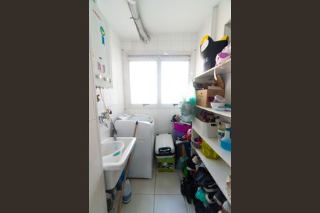 Apartamento para alugar com 81m², 2 quartos e 1 vaga Apartamento para alugar com 81m², 2 quartos e 1 vagaCozinha e Área de Serviço