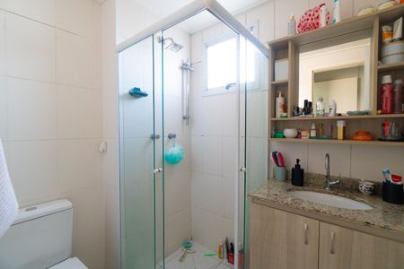 Apartamento para alugar com 81m², 2 quartos e 1 vaga Apartamento para alugar com 81m², 2 quartos e 1 vagaBanheiro da Suíte