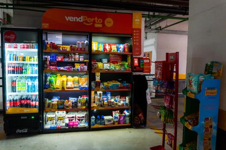 Apartamento para alugar com 81m², 2 quartos e 1 vaga Apartamento para alugar com 81m², 2 quartos e 1 vagaÁrea comum - Mercado