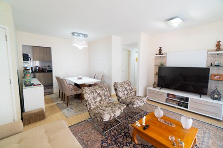 Apartamento para alugar com 81m², 2 quartos e 1 vaga Apartamento para alugar com 81m², 2 quartos e 1 vagaSala
