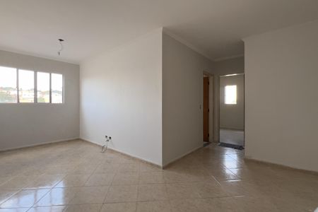 Sala de apartamento à venda com 2 quartos, 62m² em Vila Galvão, Guarulhos