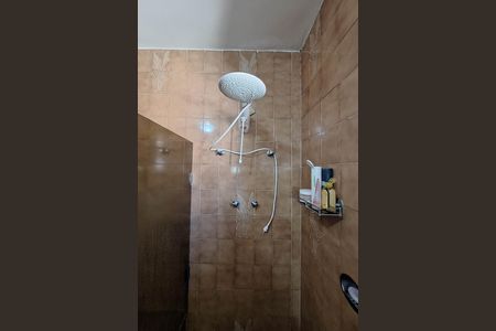 Casa à venda com 250m², 4 quartos e 4 vagas Casa à venda com 250m², 4 quartos e 4 vagasBanheiro da Suíte 1