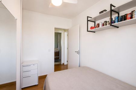 Apartamento à venda com 60m², 2 quartos e 2 vagas Apartamento à venda com 60m², 2 quartos e 2 vagasQuarto 2
