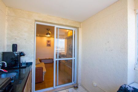 Apartamento à venda com 60m², 2 quartos e 2 vagas Apartamento à venda com 60m², 2 quartos e 2 vagasVaranda da sala