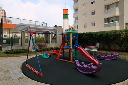 Apartamento à venda com 70m², 2 quartos e 2 vagasÁrea Comum - Playground