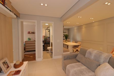 Apartamento à venda com 70m², 2 quartos e 2 vagasSala