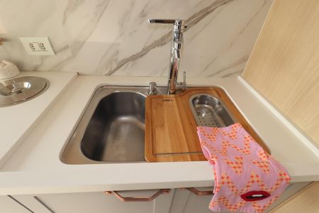 Apartamento à venda com 70m², 2 quartos e 2 vagasCozinha - Pia