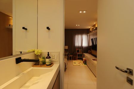 Apartamento à venda com 70m², 2 quartos e 2 vagasBanheiro Social