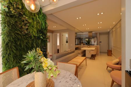 Apartamento à venda com 70m², 2 quartos e 2 vagasVaranda da Sala