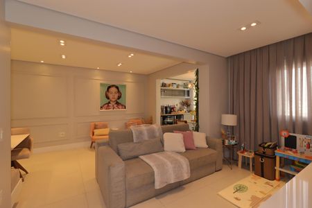 Apartamento à venda com 70m², 2 quartos e 2 vagasSala